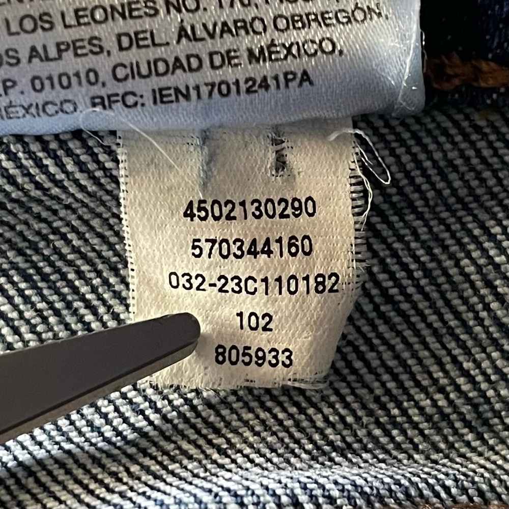 Chico's Define Me Flare Denim Jeans Women’s 16 Blue Wide Leg Cotton Boho Western - Picture 15 of 15